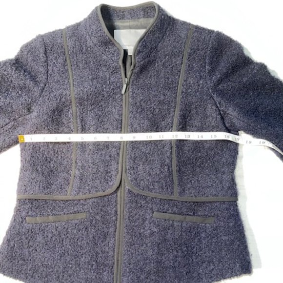 Classiques Entier unique, tailored navy blazer with black trim XS - Picture 11 of 16